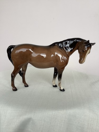 Beswick mare 1812 - beswick, gloss