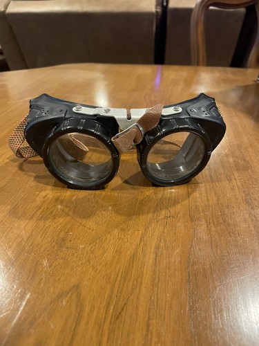 Bakelite welding goggles - goggles, brown