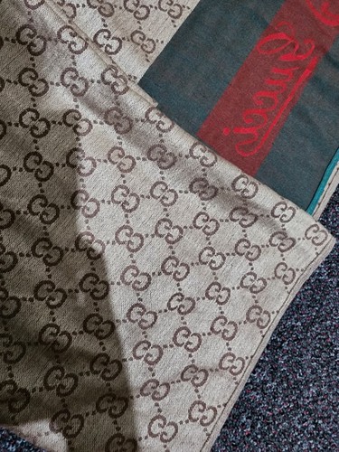 Gucci soft scarf - soft,