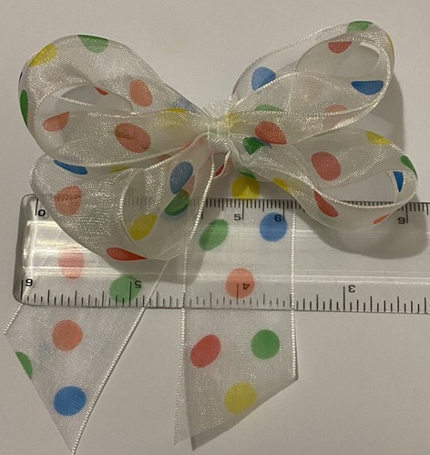 Medium size white with dots - 10,