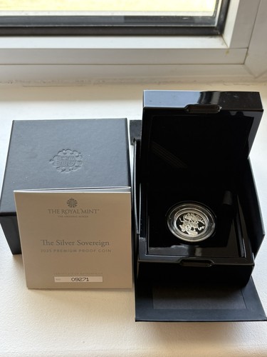Silver sovereign privy - sovereign,