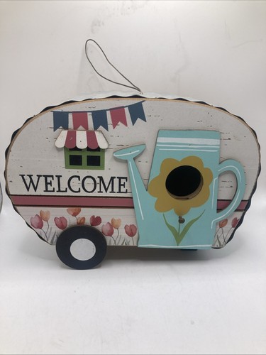 Retro look camper birdhouse - -,
