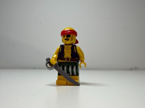 Lego scallywag pirate series - pirate,,