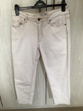 Peacocks Premium Holly Mid