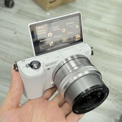 Sony alpha a5000 mirrorless - alpha,