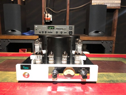Yaqin integrated amplifier - integrated,