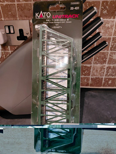Kato unitrack gauge painted - gauge,
