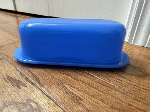 Tupperware butter dish covered
