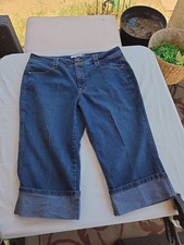 Womens  Vintage Beach Clam