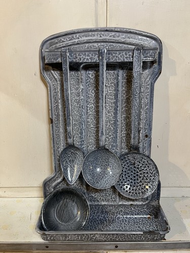 Enamelware graniteware rack - enamelware,