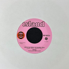 TRAFFIC HERE WE GO ROUND THE