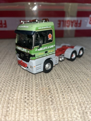Corgi mercedes benz - benz, actros