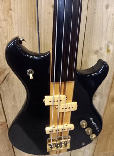 Westone thunder fretless - westone,