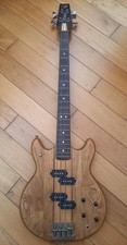 Vantage VP-710B Bass Guitar  (MIJ)