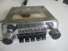 Vintage AUDIOVOX AM FM 12V Car Radio + / - earth c/w chrome facia Model C520