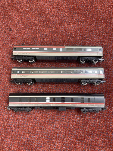 Hornby coaches - hornby, coaches.