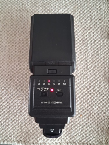 Sigma 500 flash gun - st,