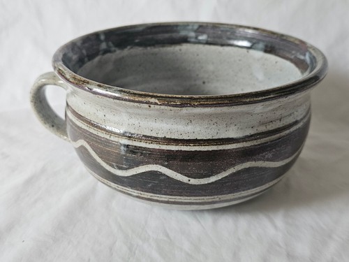 Stunning studio pottery - , large