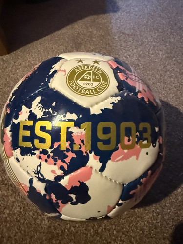 Aberdeen football club signed - aberdeen,