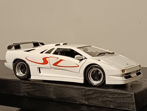 Scale lamborghini diablo - 1/18,
