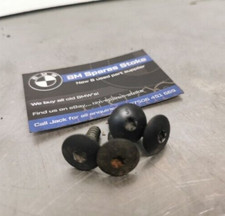 BMW E46 FRONT WING TORX BOLTS (Black)  X4 (Four) RT*