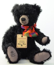 Teddy Bears-ROBIN RIVE