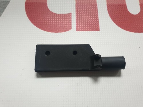 Right holder parcel shelf - holder,