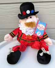 HAMLEYS LONDON TOY SHOP ROYAL GUARD DANGLY HENRY BEEFEATER PLUSH DOLL SOFT TOY