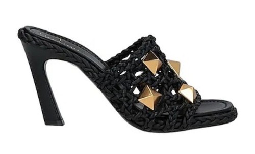 Black nappa woven roman stud - black,