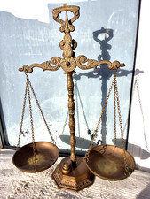 ORNATE VINTAGE BRASS WEIGHING