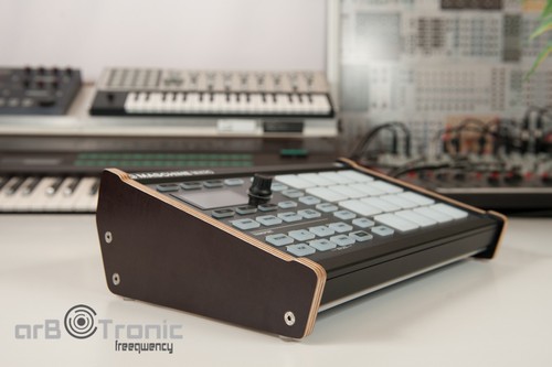 Native instruments maschine - native,