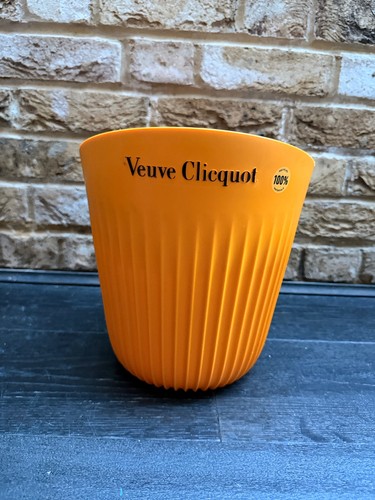 Veuve clicquot sunrays - clicquot,
