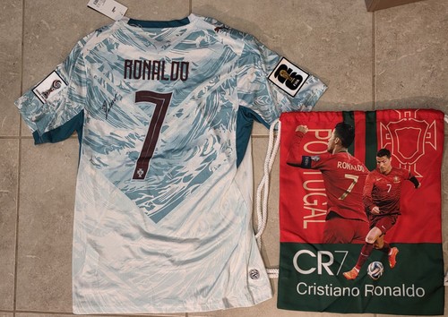 Cristiano ronaldo signed fifa - signed,