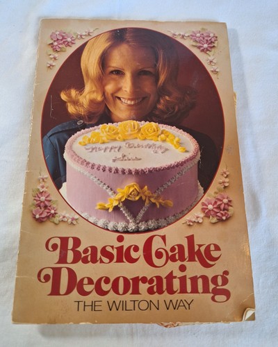 Cake decorating the wilton - cake,