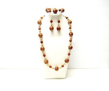 Round Tan/Brick Red Swirl