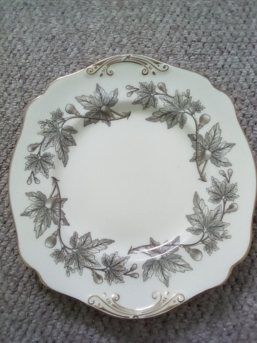 Inch wedgwood bone china - wedgwood,