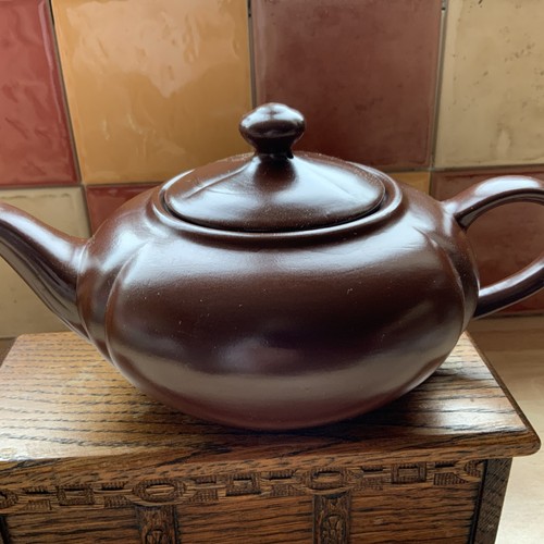 Brown japanese vintage teapot - brown?,