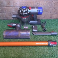 Dyson V8 Vacuum Cleaner