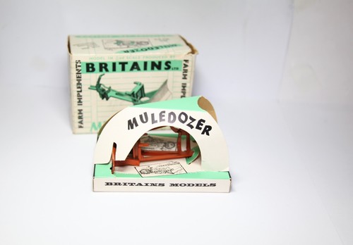 Britains 9535 muledozer - muledozer, in