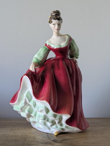 Vintage royal doulton fair - doulton,