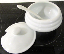 CONTEMPORY STYLE CERAMIC WHITE