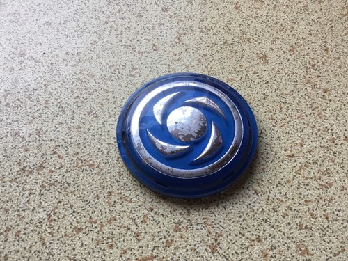 Triumph 1500 hub cap badge - cap,