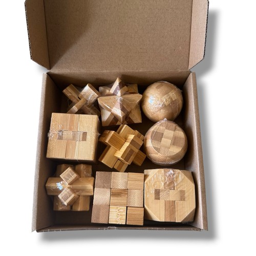 Piece wooden brain teaser - 9,
