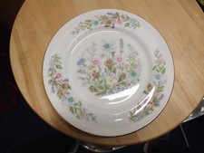Aynsley Wild Tudor 8" white