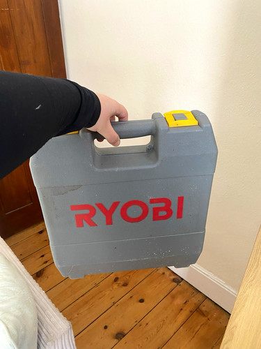 Ryobi cordless drill - 14.4v,