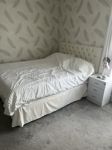 Kingsize bed with drawers 2 - 4,