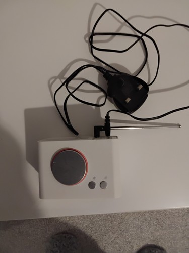 Radio alarm clock - radio,