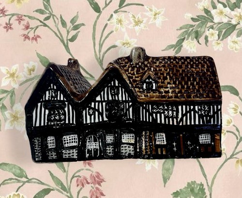 Siege house colchester tey - house,, colchester,