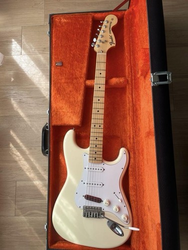 Fender japan stratocaster - fender,