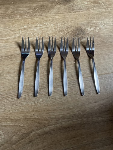 Set vintage cake forks - 6,